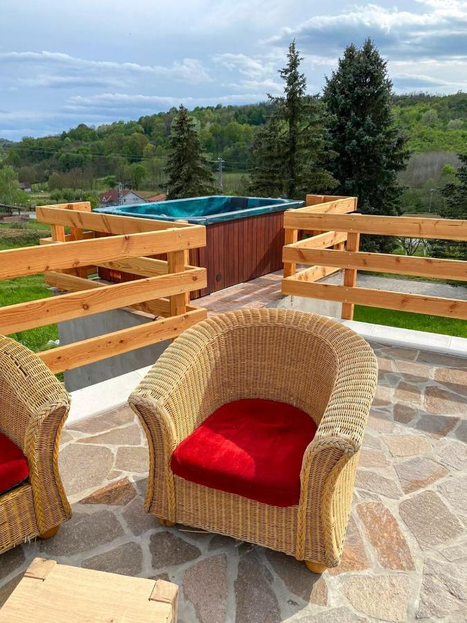 Le Ranch Apartment Cernik  Luaran gambar