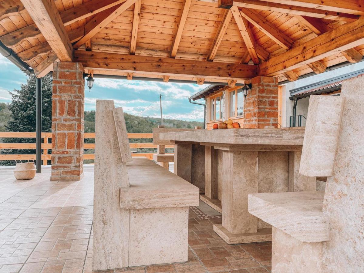 Le Ranch Apartment Cernik  Luaran gambar